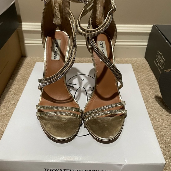 Steve Madden heels - Picture 1 of 3